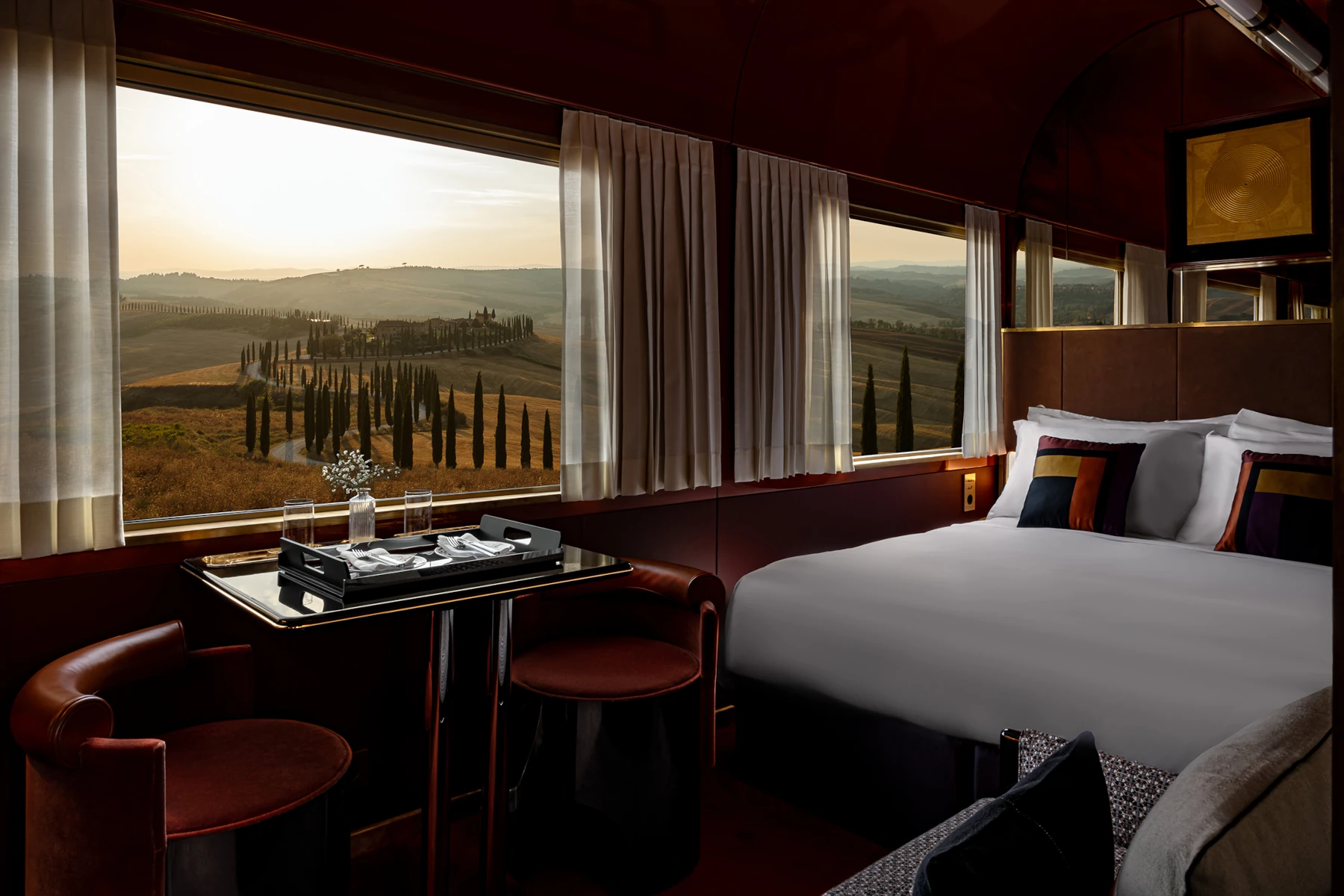 exclusive-train-journeys-accor